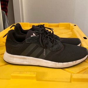 Adidas shoes black size 11
